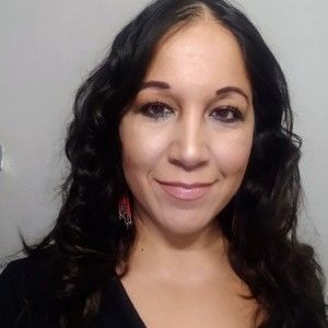 Meet your Posher, Emerald